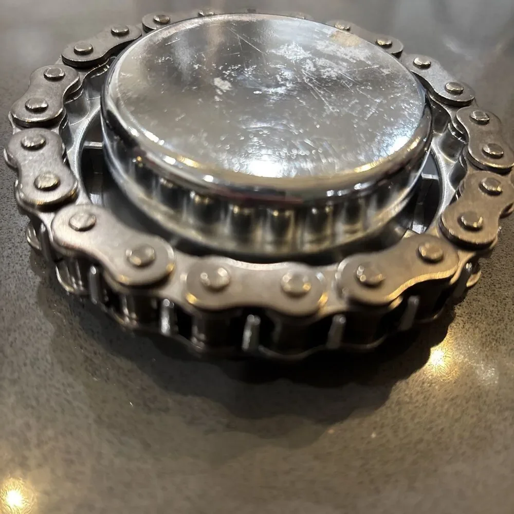Metal Industrial Style Iron Motorcycle Bike Chain Ashtray Steampunk One Pc